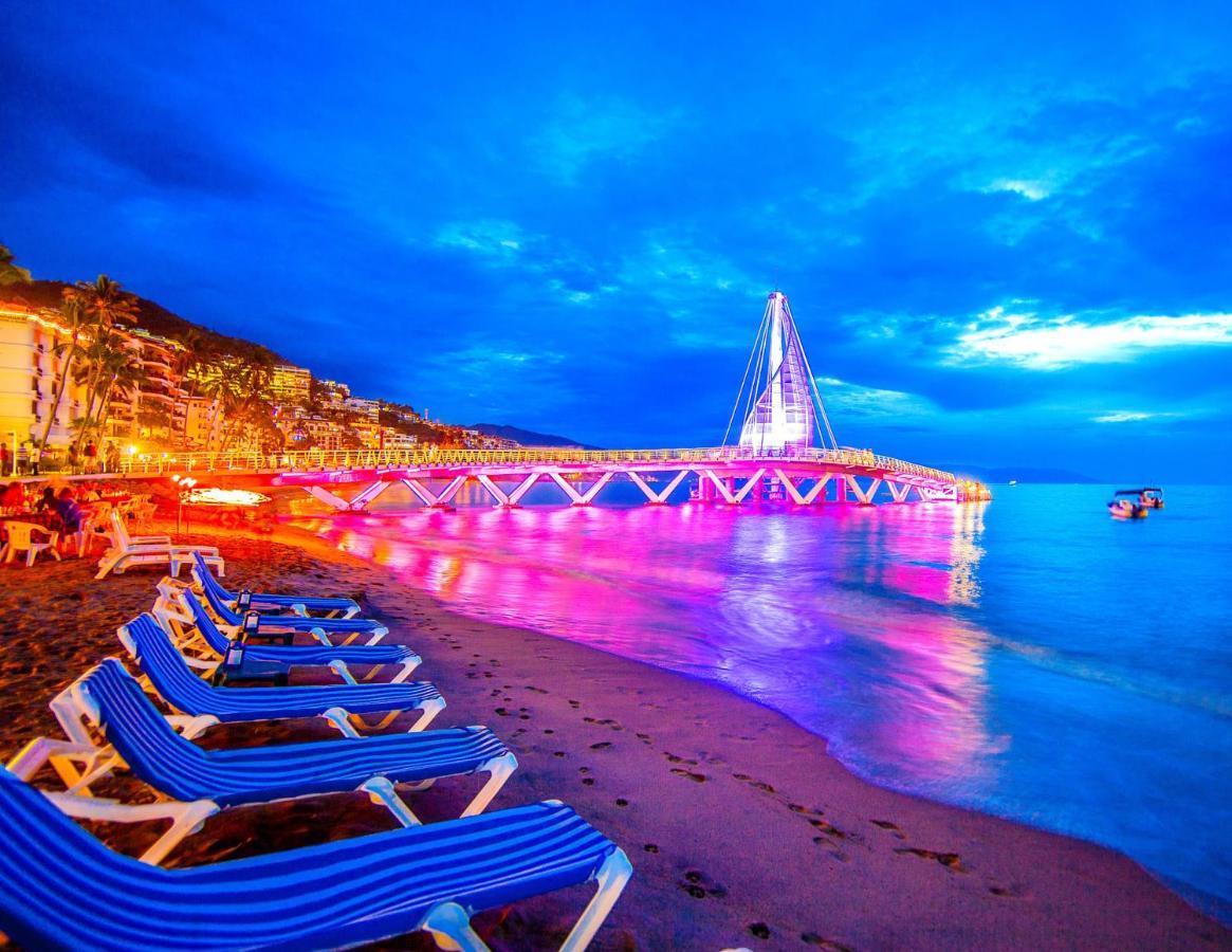 Joint Boutique Hotel Zona Romantica ปูแอร์โตบาญาร์ตา ภายนอก รูปภาพ
