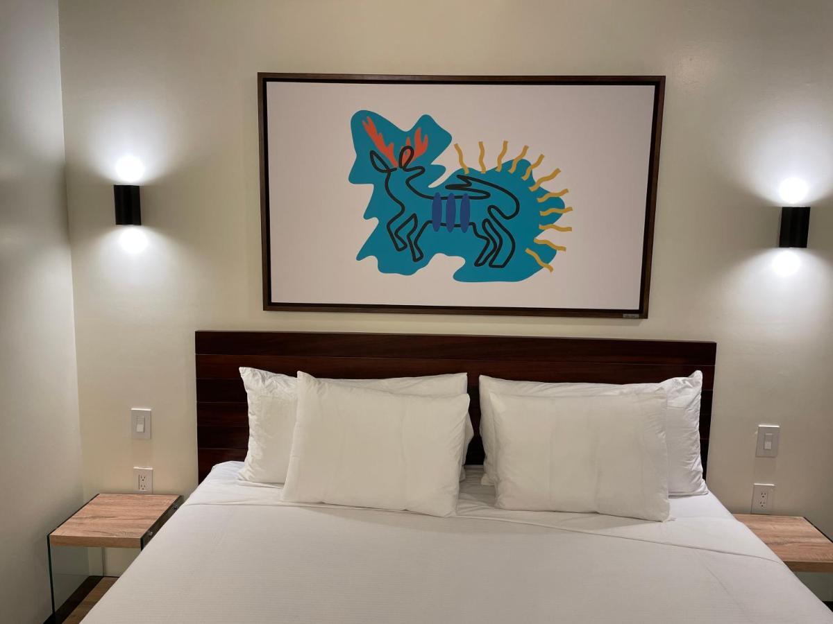 Joint Boutique Hotel Zona Romantica ปูแอร์โตบาญาร์ตา ภายนอก รูปภาพ