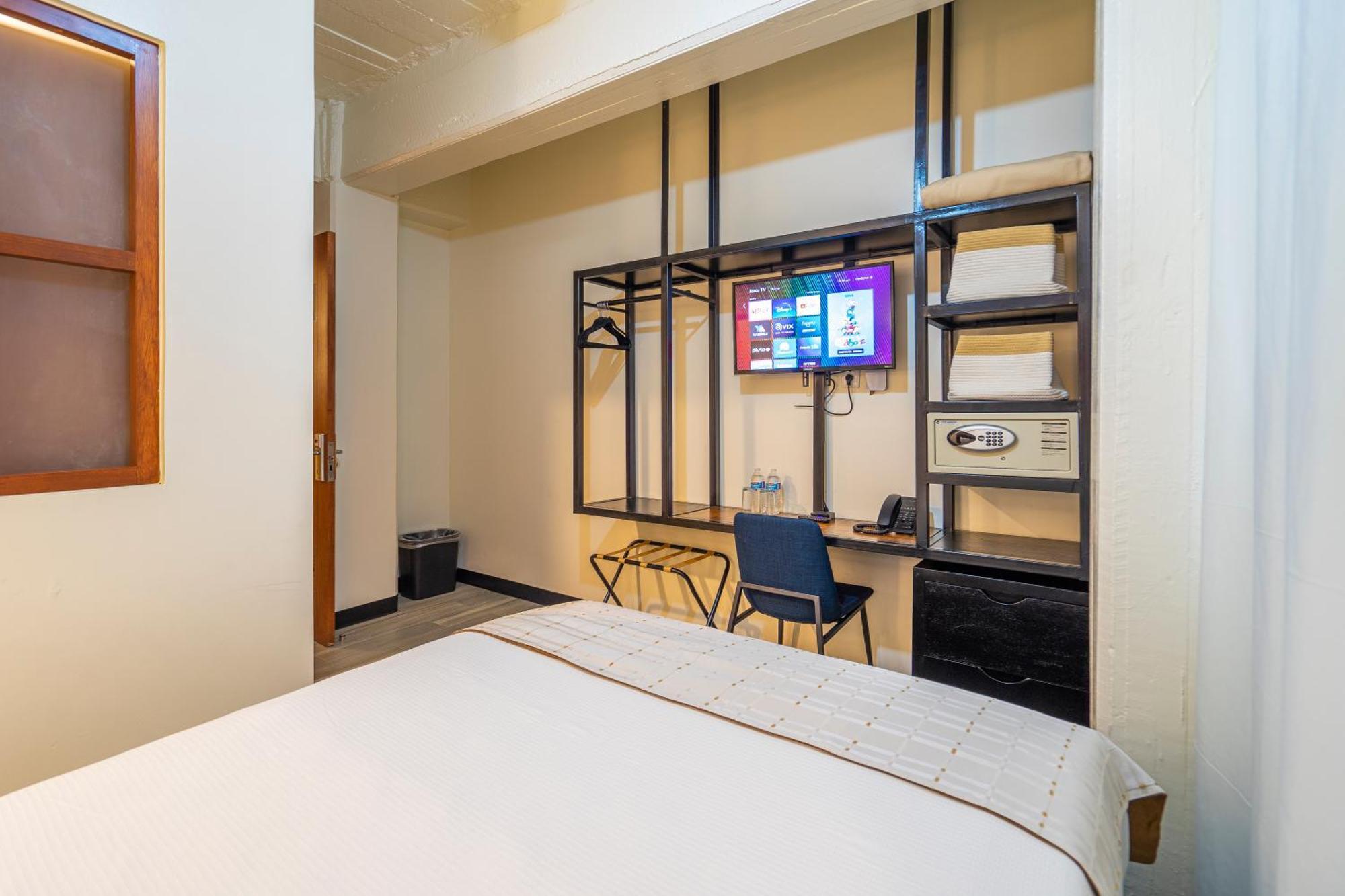 Joint Boutique Hotel Zona Romantica ปูแอร์โตบาญาร์ตา ภายนอก รูปภาพ